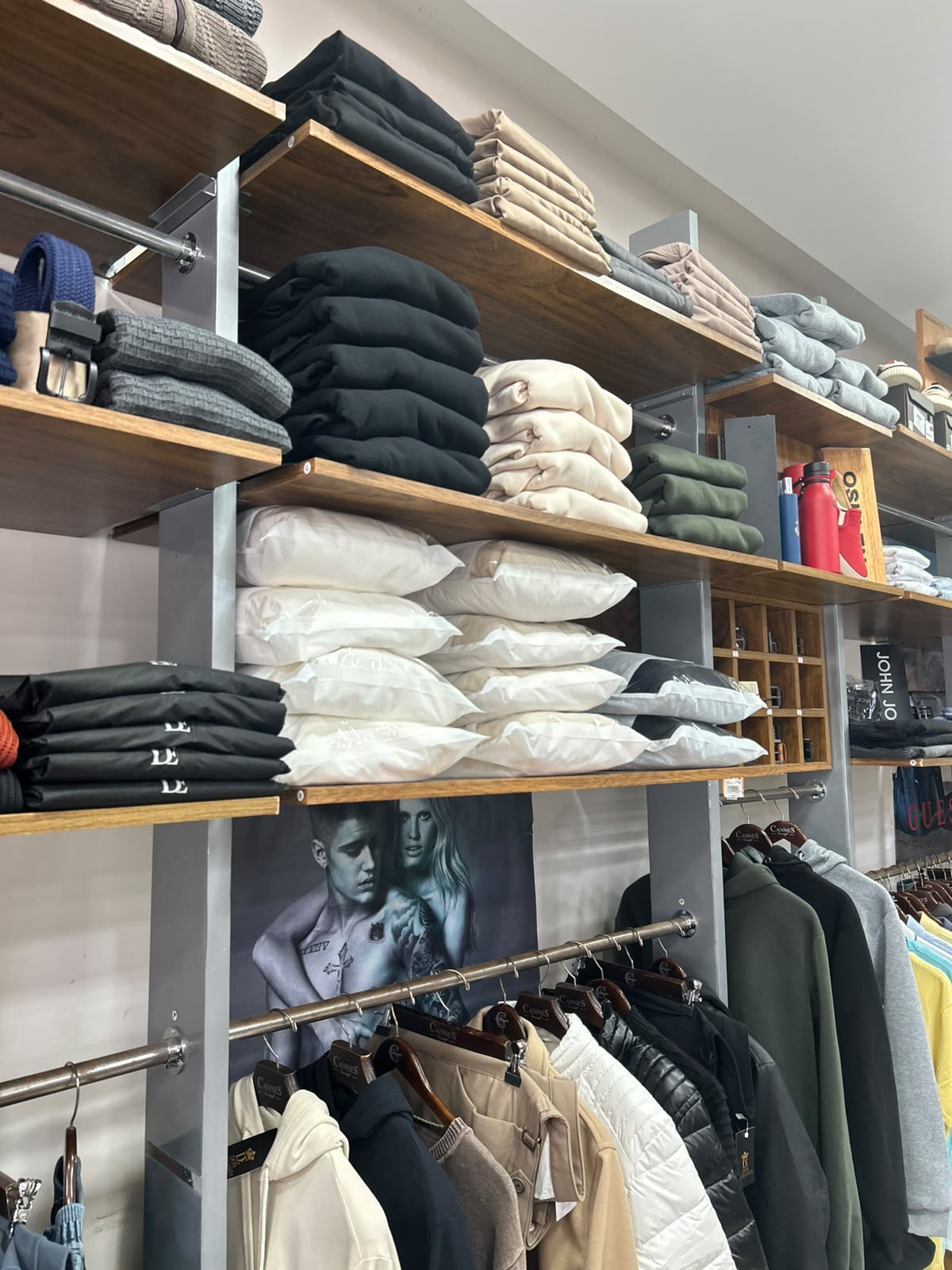 Interior da loja Cannes Concept — foto 8