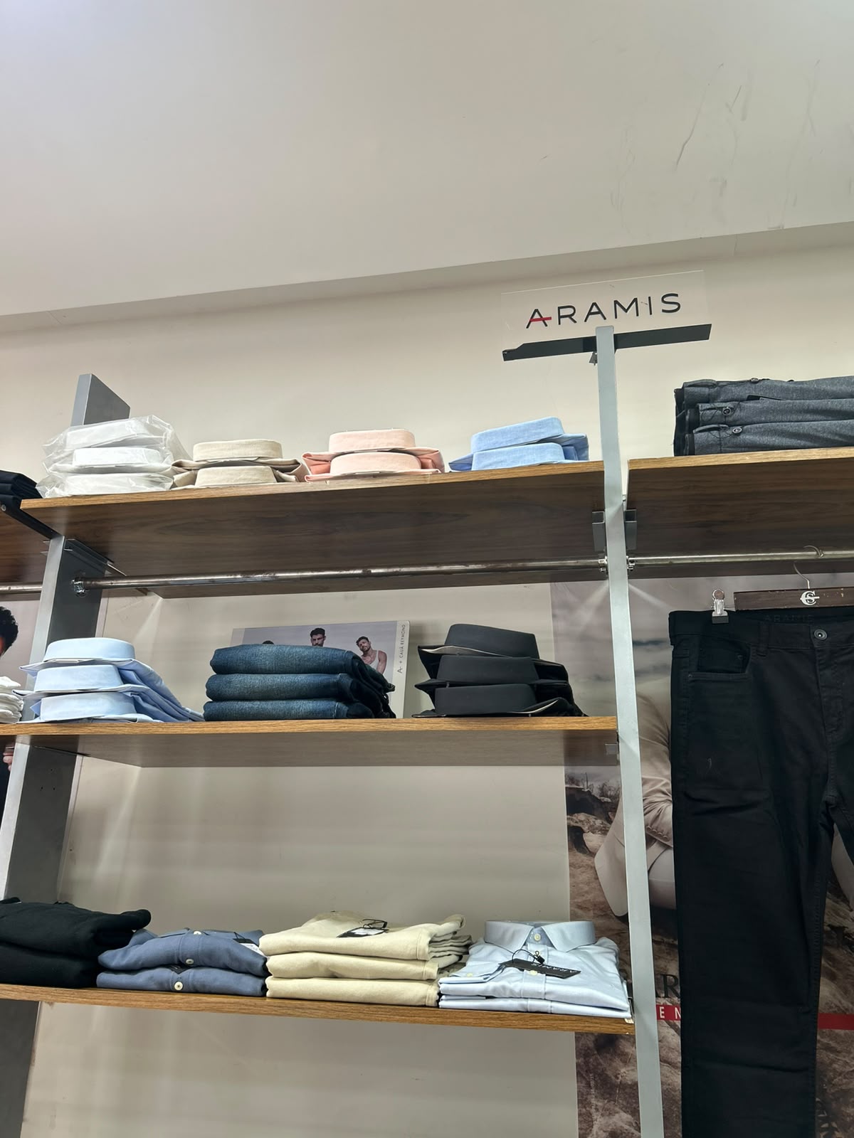 Interior da loja Cannes Concept — foto 10